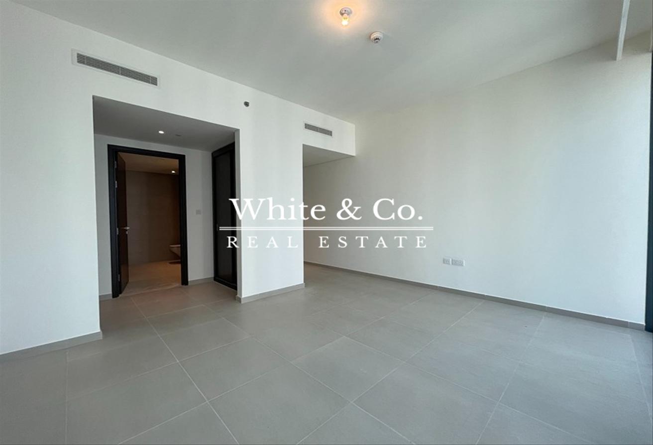 Vacant now | High Floor | 3 Bed + Maid photo 7