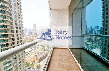 Apartment - Studio - 1 for rent in Burj Al Nujoom - Downtown Dubai - Dubai