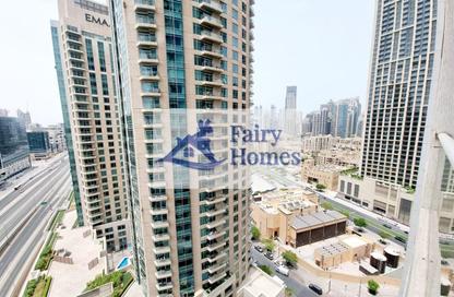 Apartment - Studio - 1 for rent in Burj Al Nujoom - Downtown Dubai - Dubai