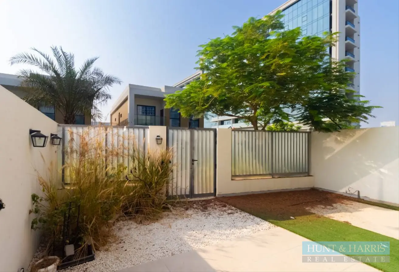 152824950 - Property Main Image