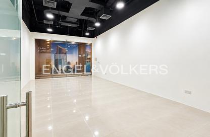 Shop - Studio for rent in Park Towers - DIFC - Dubai Shop - Studio for rent in Park Towers - DIFC - Dubai