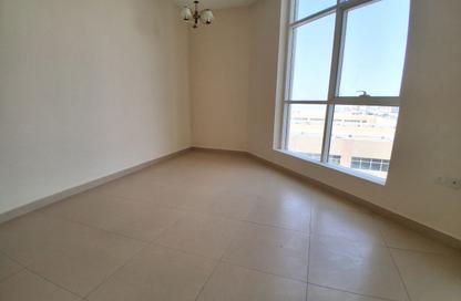 Apartment - 2 - 2 for rent in Fire Station Road - Muwaileh - Sharjah Apartment - 2 - 2 for rent in Fire Station Road - Muwaileh - Sharjah
