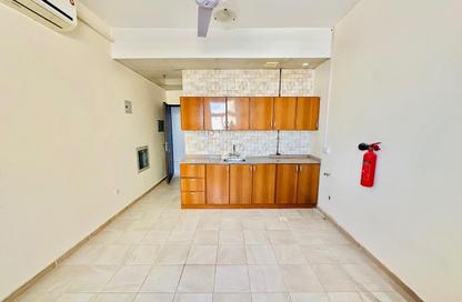Apartment - Studio - 1 Bathroom for rent in Fire Station Road - Muwaileh - Sharjah