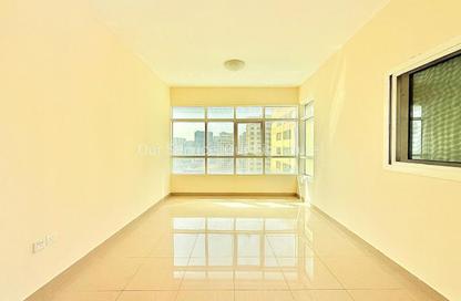 Apartment - 2 Bedrooms - 2 Bathrooms for rent in New Al Taawun Road - Al Taawun - Sharjah