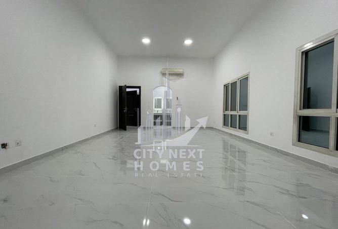 63245786 - Property Main Image