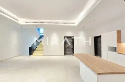 فيلا - 5 غرف نوم - 6 حمامات للايجار في البرشاء جنوب 1 - جنوب البرشاء - البرشاء - دبي