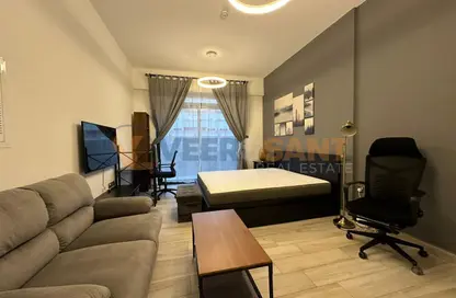 Apartment - Studio - 1 Bathroom for rent in Oxford Residence 2 - District 10 - Jumeirah Village Circle - Dubai