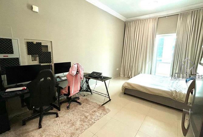 92692460 - Property Image 2