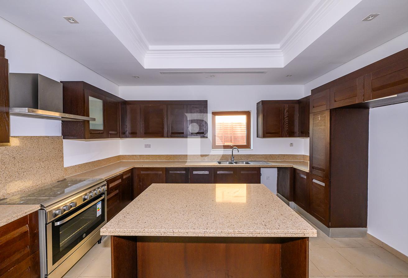 Largest Rare plot | Pool | Single row Villa photo 6
