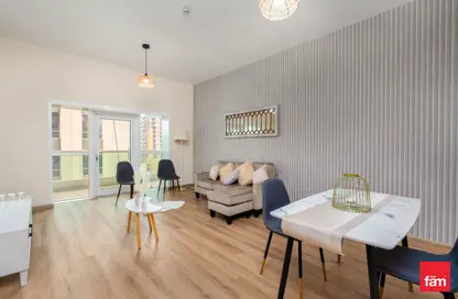 Apartment - 1 Bedroom - 2 Bathrooms for sale in Marina Pinnacle - Dubai Marina - Dubai