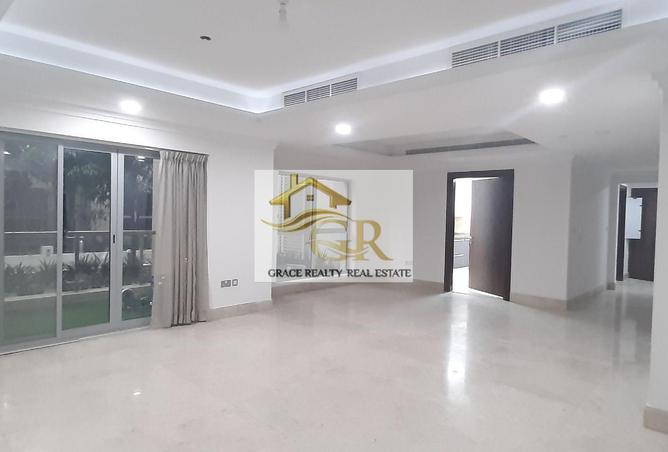 68693139 - Property Image 3