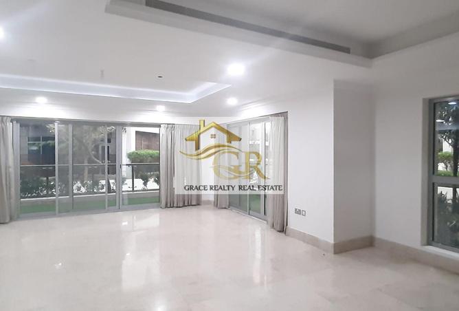 68693139 - Property Image 2