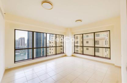 Apartment - 2 Bedrooms - 3 Bathrooms for rent in Rimal 3 - Rimal - Jumeirah Beach Residence - Dubai