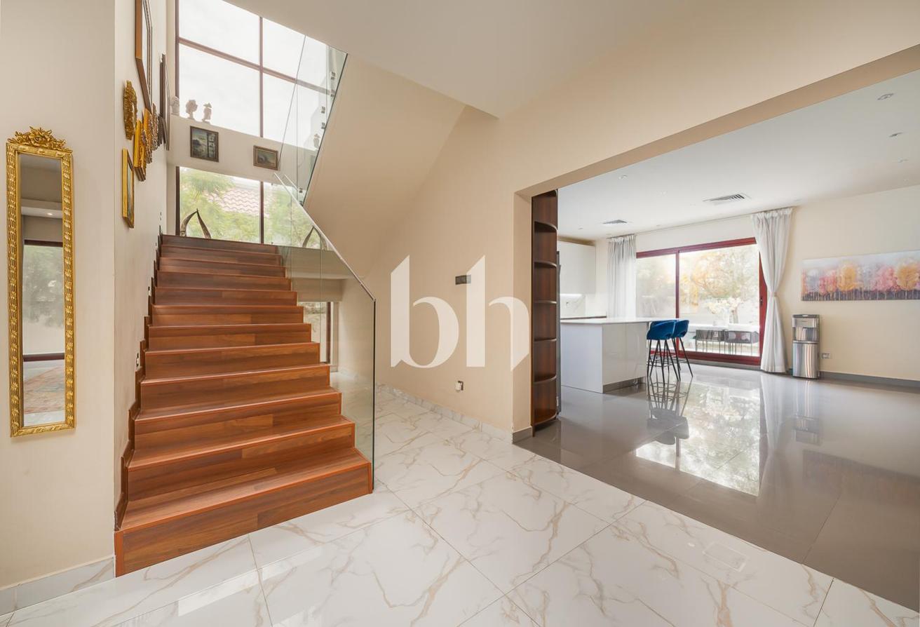 Bright 6BR Villa | Partly Furnished | Large Plot photo 24