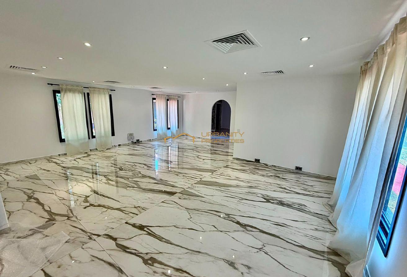 Spacious 4BR Ground Floor Villa | Prime Jumeirah 1 photo 6