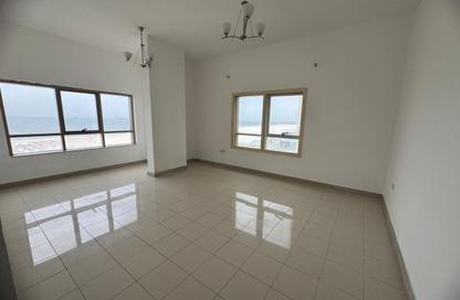 Apartment - 3 Bedrooms - 3 Bathrooms for rent in Corniche Tower - Ajman Corniche Road - Ajman