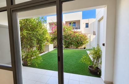 Townhouse - 3 - 4 for rent in Zahra Townhouses - Town Square - Dubai