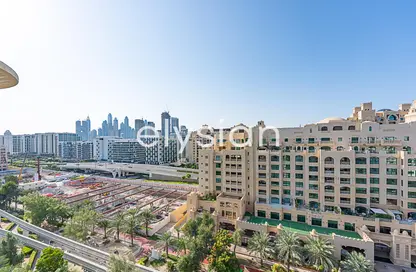 Apartment - 2 Bedrooms - 3 Bathrooms for rent in Al Hallawi - Shoreline Apartments - Palm Jumeirah - Dubai