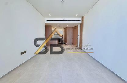 Apartment - 2 - 2 for rent in Binghatti Pinnacle - Dubai Healthcare City 2 - Al Jaddaf - Dubai