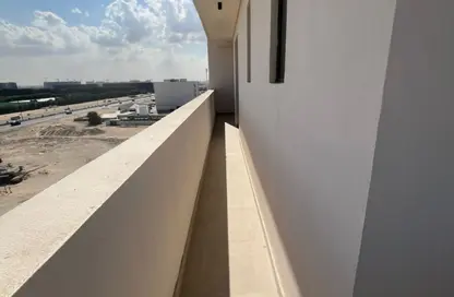 Apartment - 2 Bedrooms - 3 Bathrooms for rent in AlFalah - Muwaileh Commercial - Sharjah