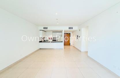 Apartment - 2 - 2 for rent in Golden Sands 15 - Al Mankhool - Bur Dubai - Dubai Apartment - 2 - 2 for rent in Golden Sands 15 - Al Mankhool - Bur Dubai - Dubai