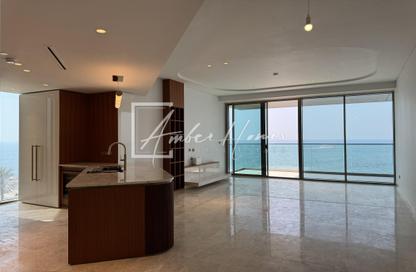 Apartment - 3 Bedrooms - 5 Bathrooms for sale in Ellington Beach House - Palm Jumeirah - Dubai