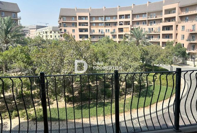 استوديو واسع مع مساحة تخزين ضخمة | موقع متميز