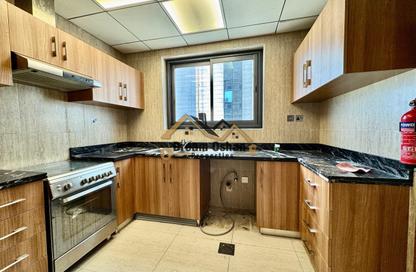 Apartment - 2 Bedrooms - 3 Bathrooms for rent in Yasmeen Building - Al Jaddaf - Dubai