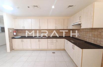 Apartment - Studio - 1 for rent in Abdul Rahim Mohd Al Zarooni Building - Al Mankhool - Bur Dubai - Dubai