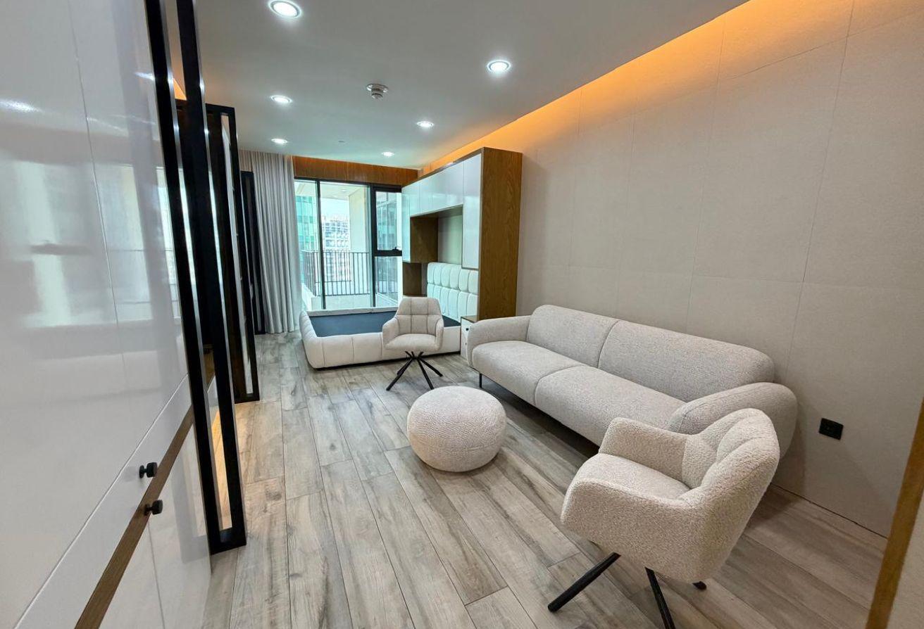 Renovated Modern Furnished Studio photo 20