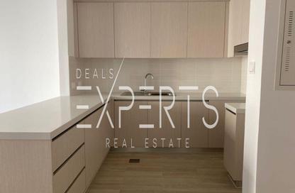 Apartment - 2 - 2 for rent in Waters Edge - Yas Island - Abu Dhabi
