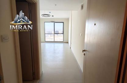 Apartment - 1 Bedroom - 2 Bathrooms for rent in Tilal City D - Tilal City - Sharjah Apartment - 1 Bedroom - 2 Bathrooms for rent in Tilal City D - Tilal City - Sharjah