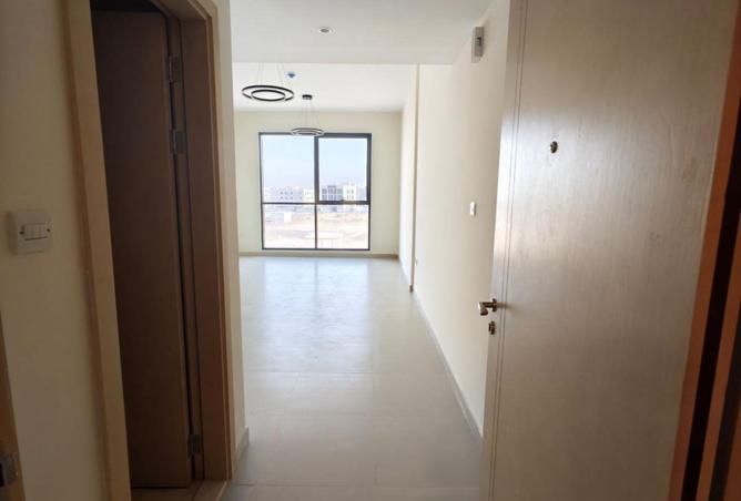 98711839 - Property Image 2