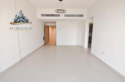 Apartment - 1 Bedroom - 2 Bathrooms for rent in Tilal City D - Tilal City - Sharjah Apartment - 1 Bedroom - 2 Bathrooms for rent in Tilal City D - Tilal City - Sharjah