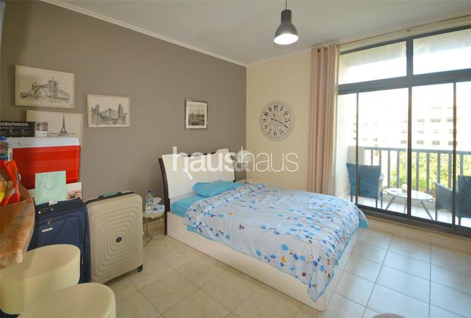 64423169 - Property Image 2