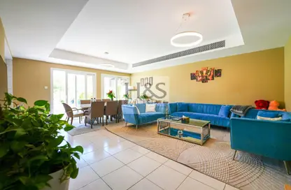 Villa - 4 Bedrooms - 3 Bathrooms for rent in Springs 12 - The Springs - Dubai
