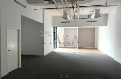 Office Space - Studio for sale in SOL Bay - Business Bay - Dubai