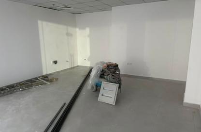 Shop - Studio - 1 for rent in Gulfa Towers - Al Rashidiya 1 - Al Rashidiya - Ajman