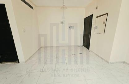 Apartment - Studio - 1 Bathroom for rent in Muwaileh - Sharjah