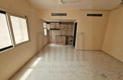 Apartment - Studio - 1 Bathroom for rent in Muwaileh - Sharjah