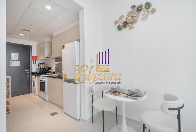 56978253 - Property Image 3