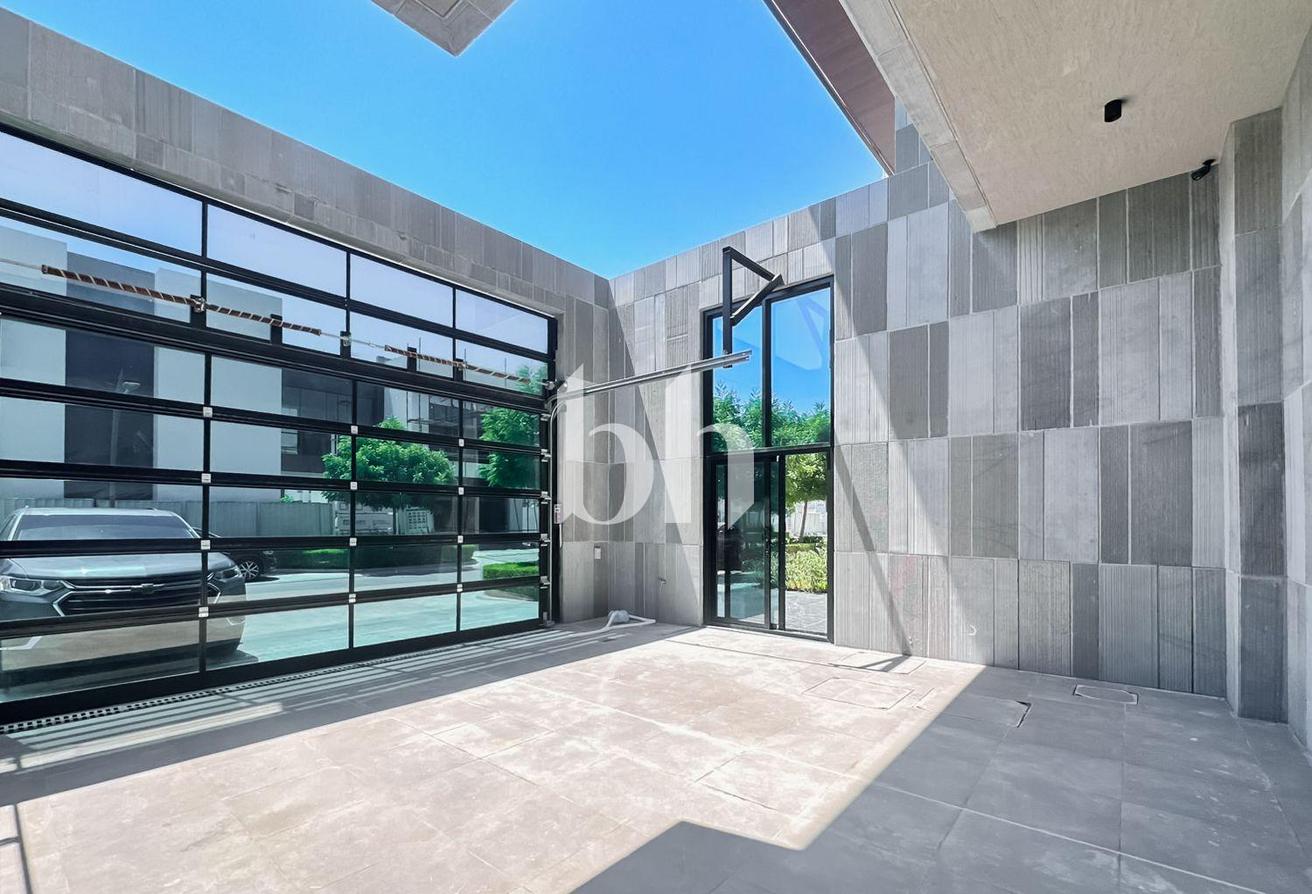 Exceptional Villa | Available Now | Brand New photo 27