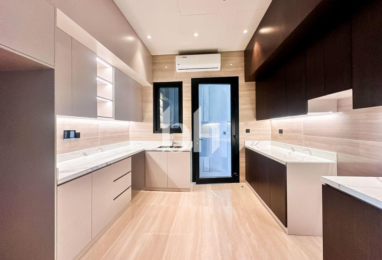 Exceptional Villa | Available Now | Brand New photo 29