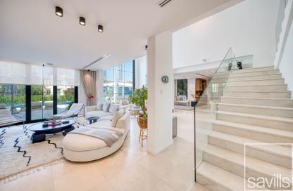 Villa - 5 Bedrooms - 5 Bathrooms for rent in Entertainment Foyer - Oasis Clusters - Jumeirah Islands - Dubai
