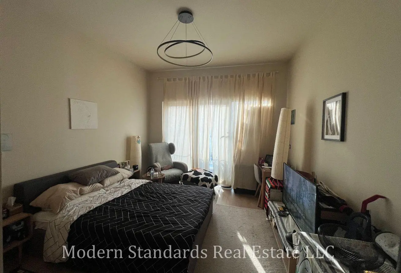 166048101 - Property Main Image