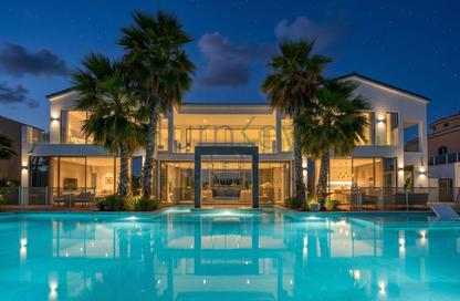 Villa - 6 Bedrooms - 7 Bathrooms for rent in Signature Villas Frond D - Signature Villas - Palm Jumeirah - Dubai