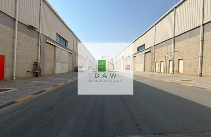Warehouse - Studio - 3 Bathrooms for rent in Umm Al Thuoob - Umm Al Quwain