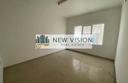 Apartment - 1 Bedroom - 1 Bathroom for rent in Qasimia 10 building - Al Mahatta - Al Qasimia - Sharjah