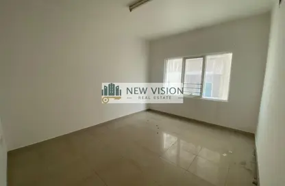 Apartment - 1 Bedroom - 1 Bathroom for rent in Qasimia 10 building - Al Mahatta - Al Qasimia - Sharjah