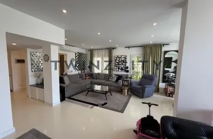 Villa - 2 Bedrooms - 2 Bathrooms for rent in Springs 7 - The Springs - Dubai